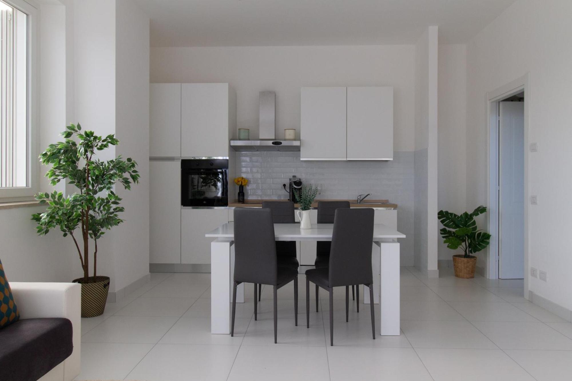 Sky Suite Blue Pomezia Zewnętrze zdjęcie