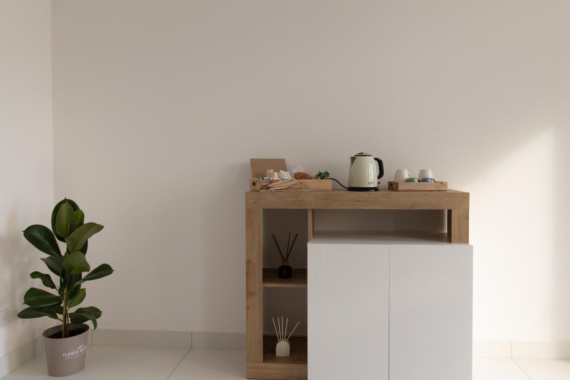 Sky Suite Blue Pomezia Zewnętrze zdjęcie